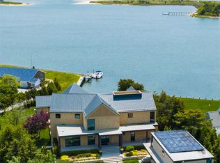 23 Koral Dr, Southampton, NY 11968