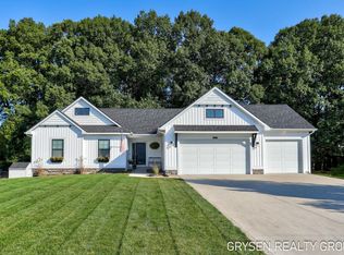 4729 Salem Dr, Hudsonville, MI