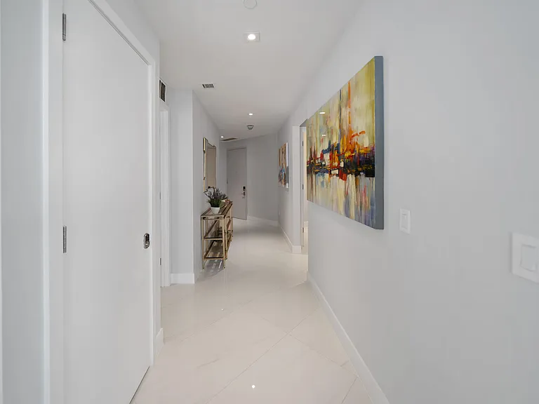 3100 N Ocean Dr #H-1608 — Photo 38