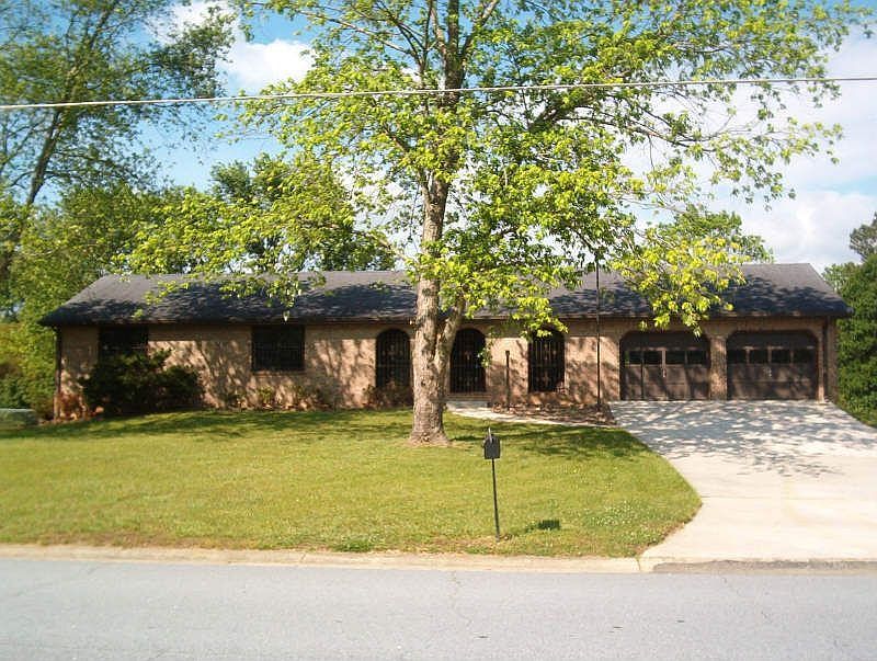 1st image of 1735 Norton Estates Dr