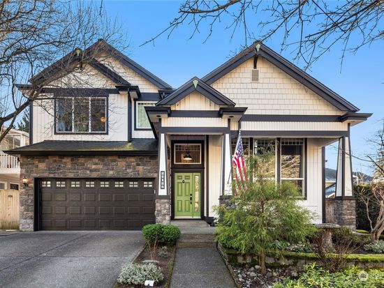 13017 NE 100th Street, Kirkland, WA 98033