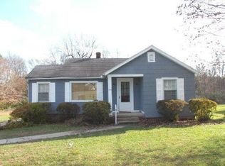 2328 Woodrow Dr, Knoxville, TN 37918