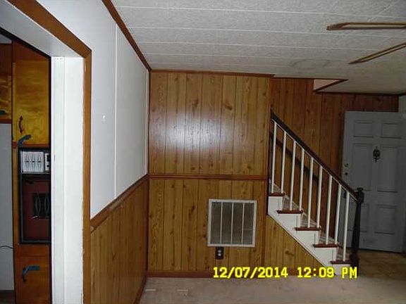 5th image of 916 Stanley Rd