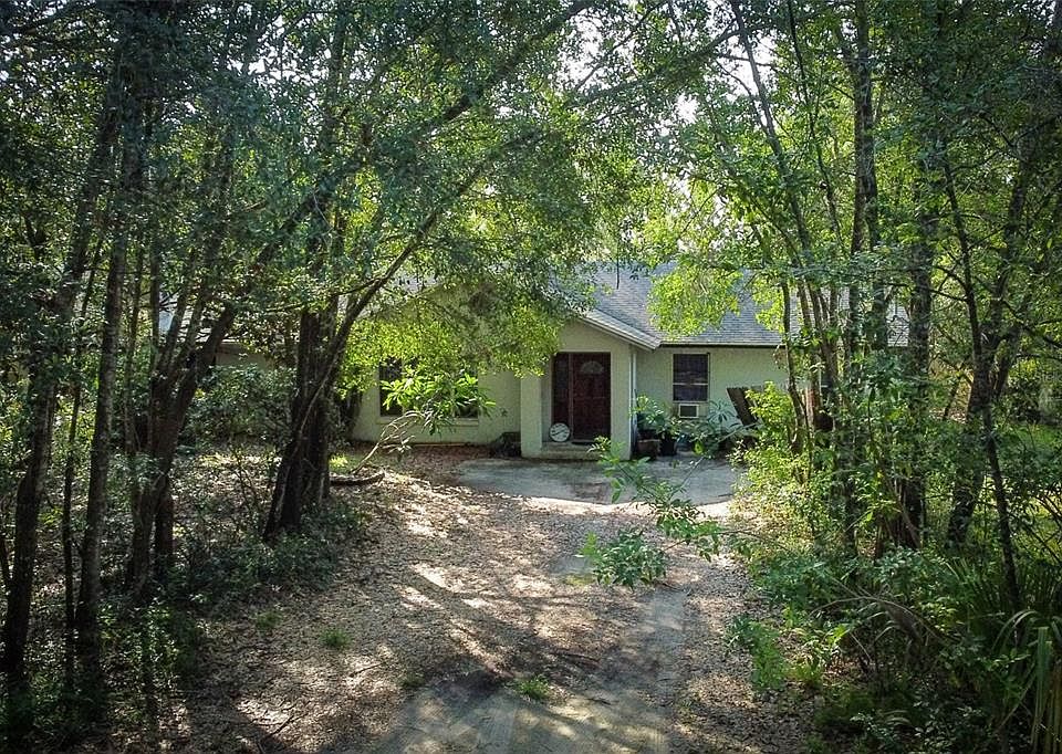 1st image of 1910 E LAKE DRIVE