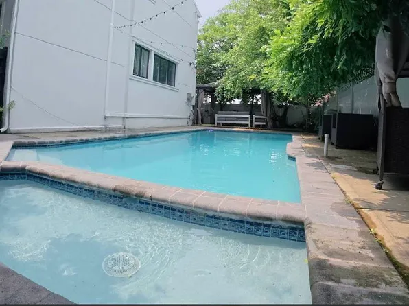 406 Beach 144th Street image 6 of 27