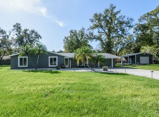 11115 Crescent Lake Dr, Riverview, FL 33578