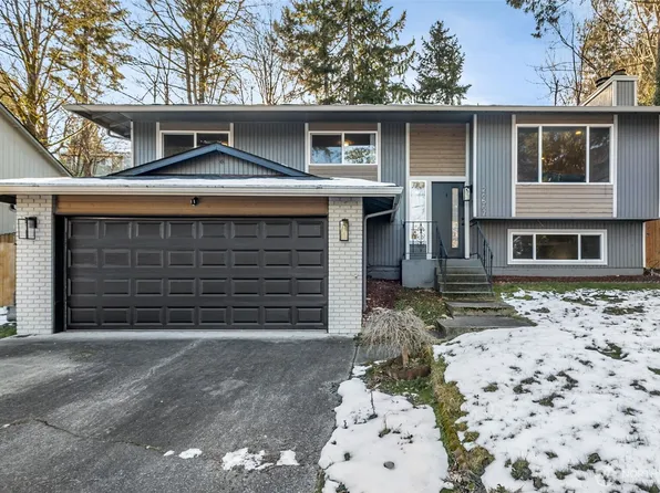 26567 222nd Avenue SE, Maple Valley, WA 98038