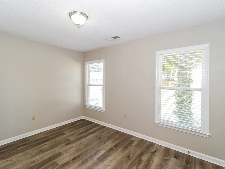 8631 Debbie Kay Ln — Photo 13