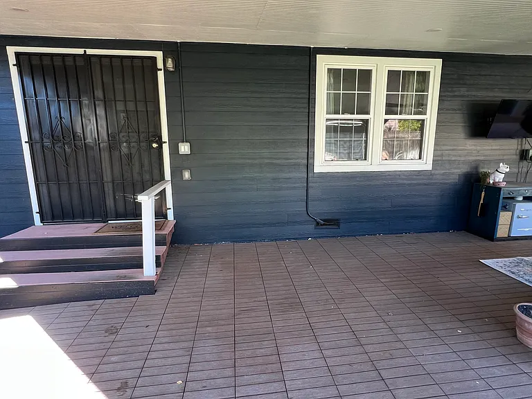 21556 Lake Chabot Rd — Photo 33