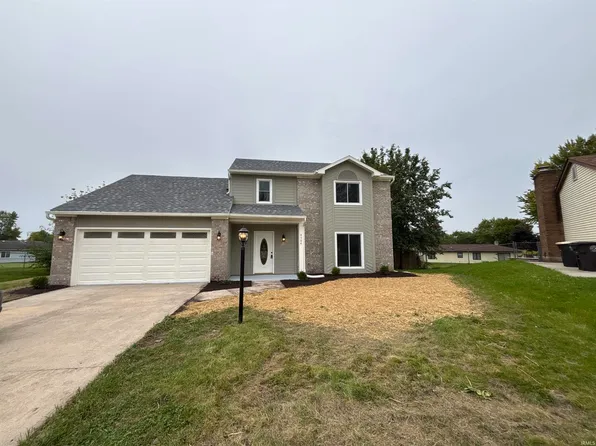 4504 Woodlynn Ct, Fort Wayne, IN 46816