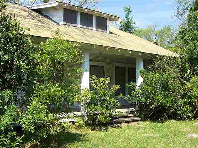 1st image of 2885 N 10th St
