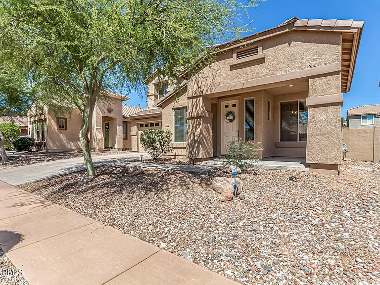 35305 N 31st Dr — Photo 3
