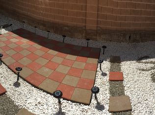 5707 Angelikis St, North Las Vegas, NV 89031