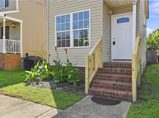 102 Ford St, Chesapeake, VA 23323