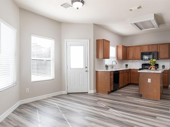 5th image of 19523 Clevera Walk Ln