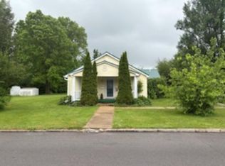 1144 E 30th St, Marion, IN 46953