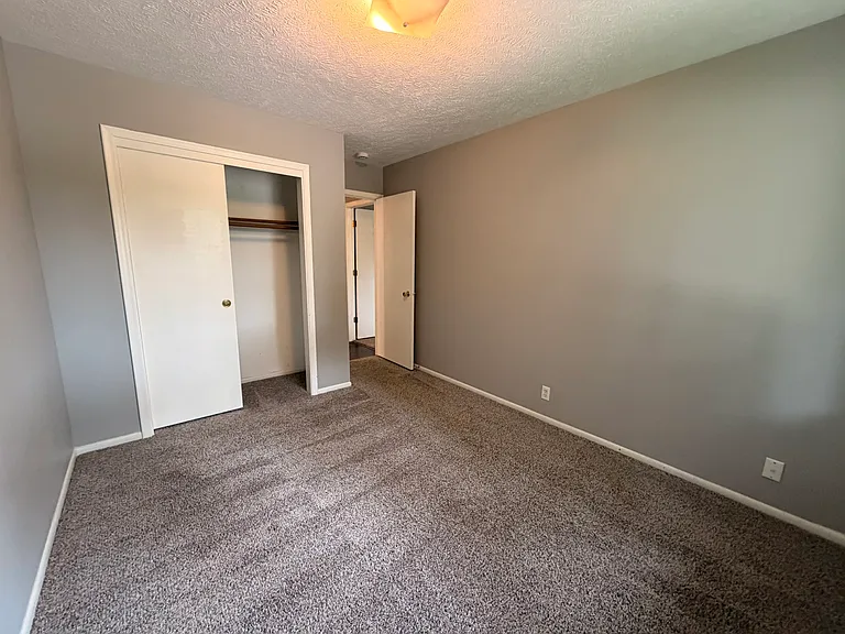 2307 Brighton Dr — Photo 20