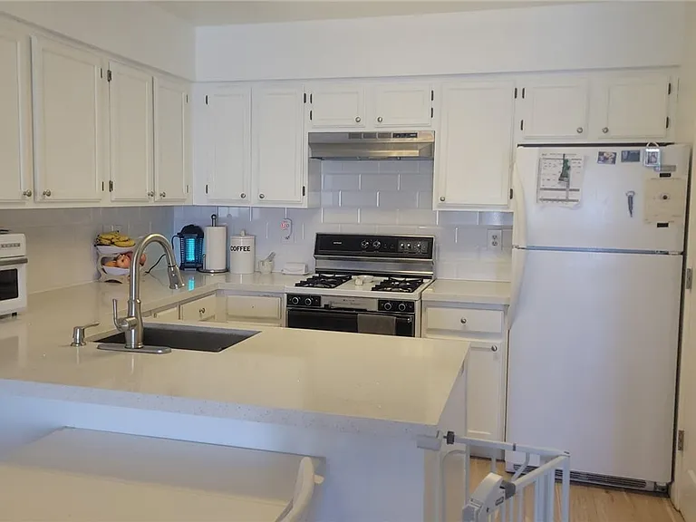 2140 Willowbury Dr #A — Photo 11