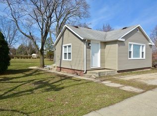 1036 S Quentin Rd, Palatine, IL 60067