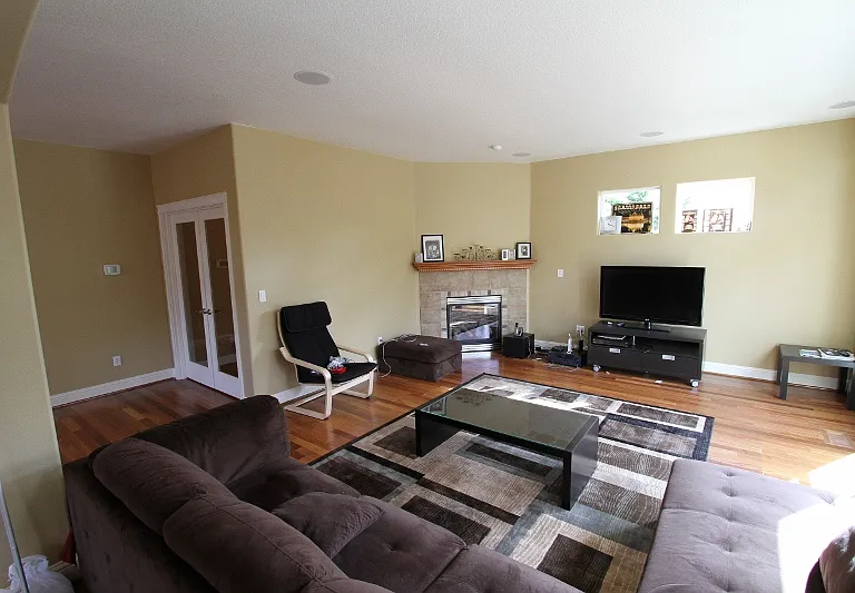 5502 NE Lagos Ct — Photo 9