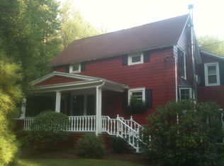 3171 Paxon Rd, Eden, NY 14057