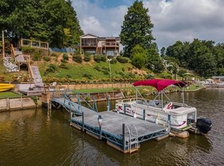 562 Twin Oaks Rd, Waterloo, SC 29384