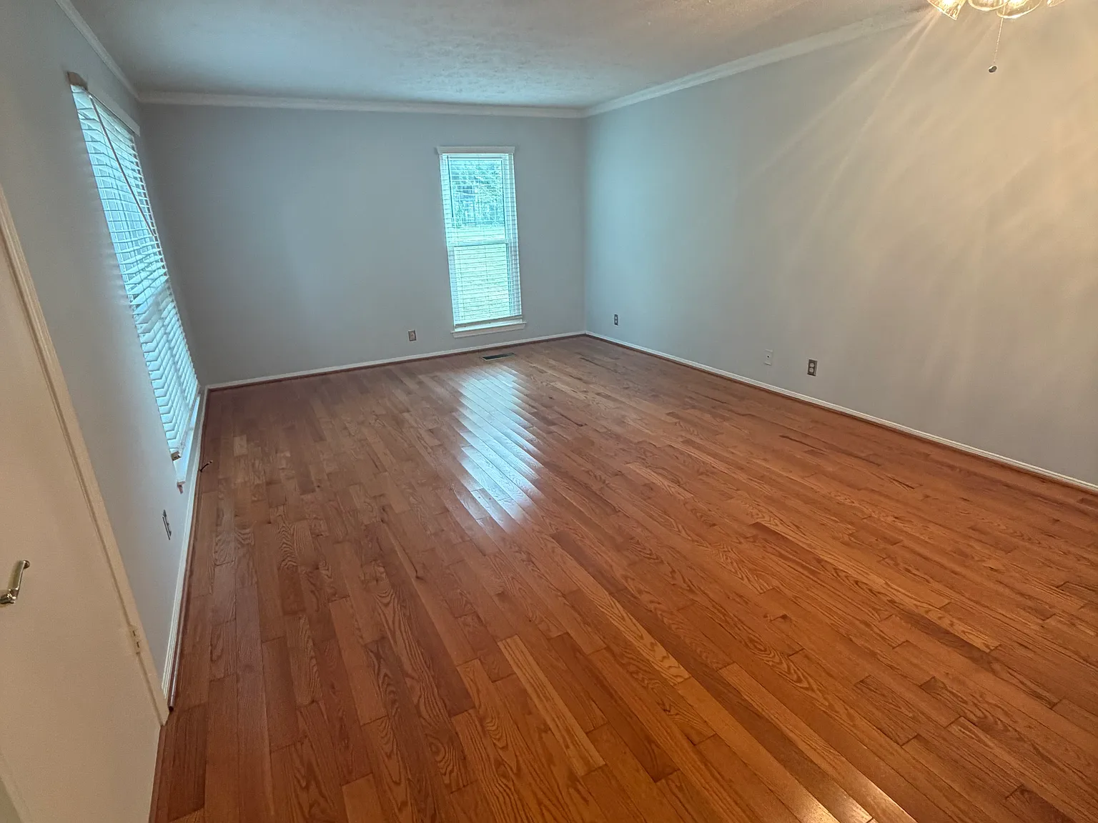 2 bed, 1032 sqft, $1,700 — Photo 4