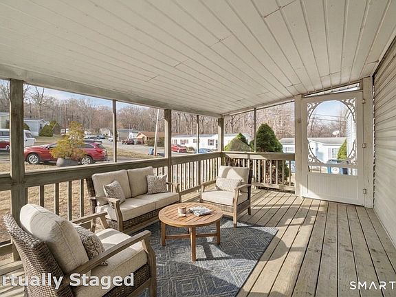 4th image of 55 Mountainview Road