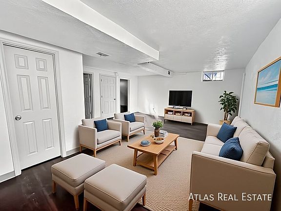 4th image of 1728 1/2 Armstrong Ave
