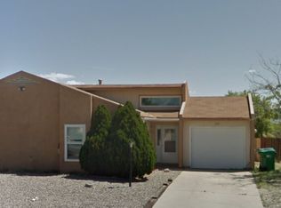 673 Lisbon Ave SE, Rio Rancho, NM 87124
