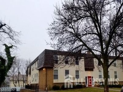 15 Forest St #C0002, Montclair, NJ, 07042