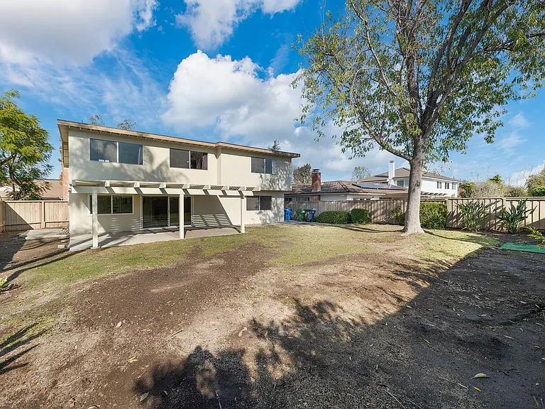 32022 Grenville Ct — Photo 7