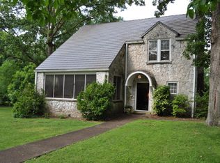 3515 Southwood Dr, Knoxville, TN 37920
