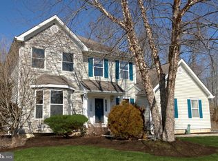 2 Trotter Way, Cream Ridge, NJ 08514