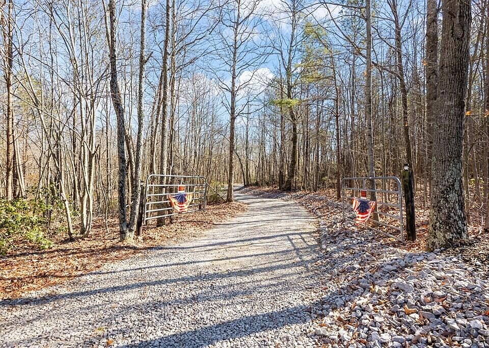 147 Dakota Ln, Spencer, TN 38585 Zillow