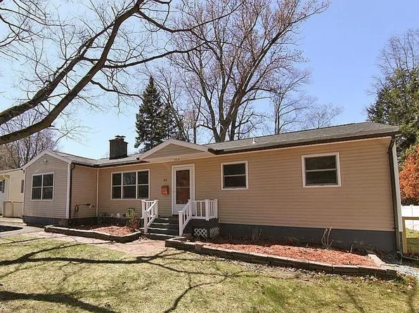 23 Berkley St, 