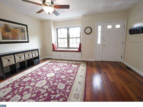 3rd image of 1431 Aspen Ct