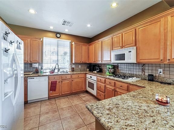 5th image of 5521 Flowering Meadows Ave