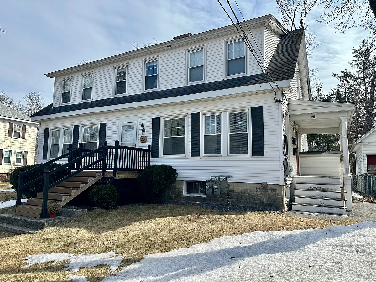 Unit 1 (front) and Unit 2 (side) entrances - 21 Edwards St