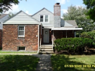 6 Manlon Ter, Cheektowaga, NY, 14225