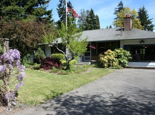 2129 SW 170th St, Normandy Park, WA 98166