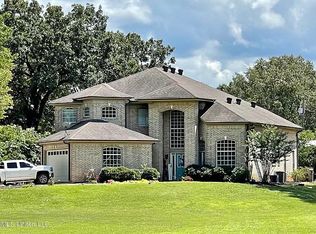 1320 Bett Rd, Coldwater, MS 38618