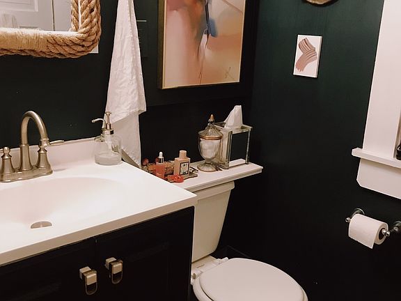 5th image of 2500 N Kedzie Blvd APT 1