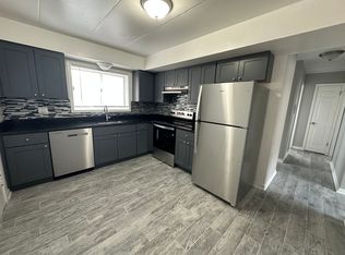 1414 Carol St #2B, Park Ridge, IL 60068