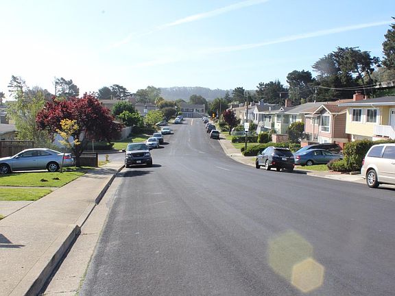 4th image of 408 Valverde Dr