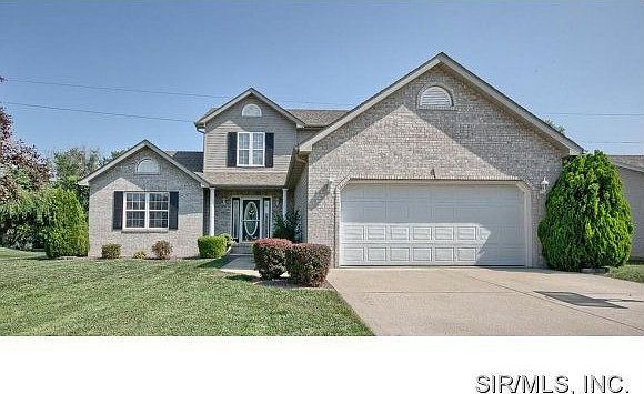1st image of 779 Chancellor Dr