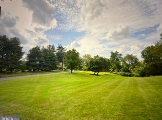 99 Wheatland Rd, Lewisberry, PA 17339