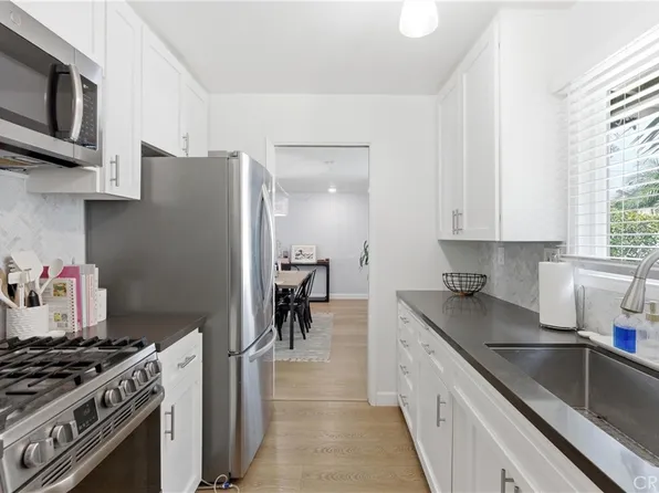 1741 Tustin Ave APT 3C, Costa Mesa, CA 92627