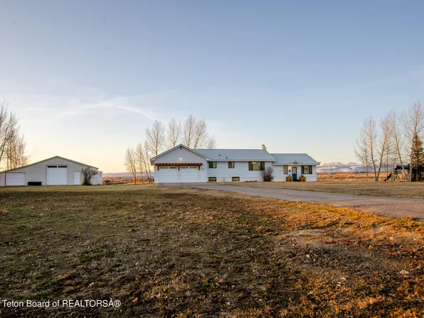 11 Goose Ln, Pinedale, WY 82941