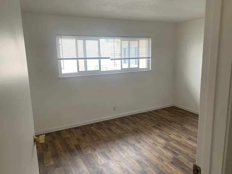 3509 Agate Dr #7 — Photo 3